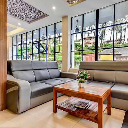 Fabexpress Luminos Dwelling Ikka Nagar Hotel Munnar Bagian luar foto