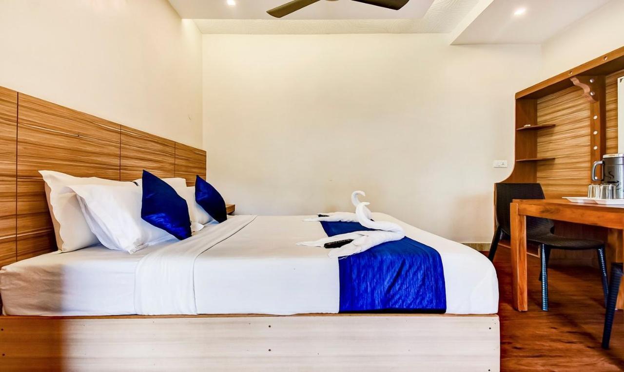 Fabexpress Luminos Dwelling Ikka Nagar Hotel Munnar Bagian luar foto